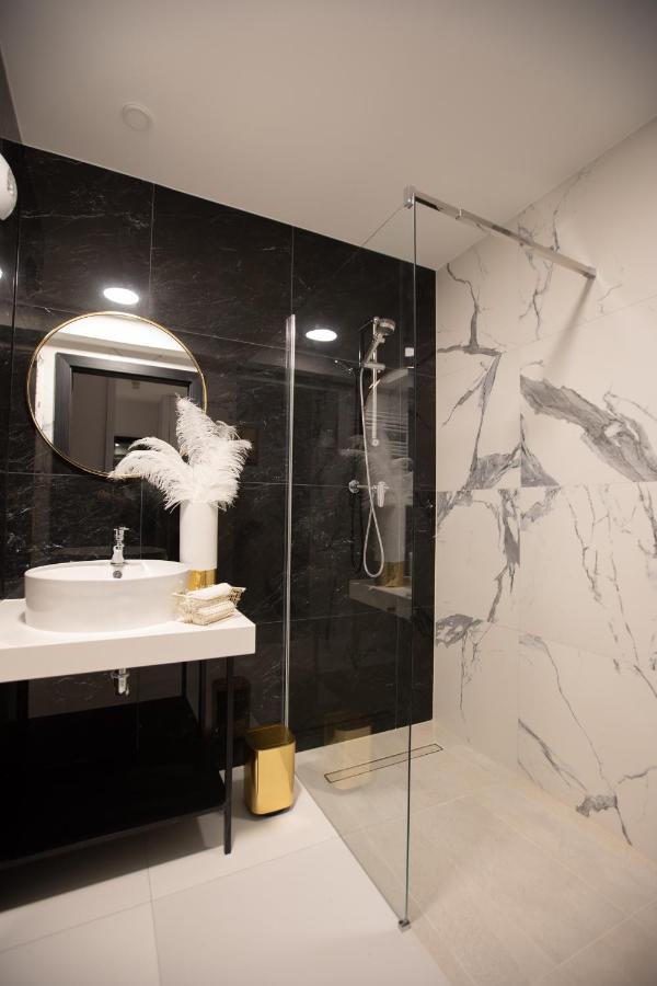 Apartament Gold Sauna&Jacuzzi Kolobrzeg Luaran gambar