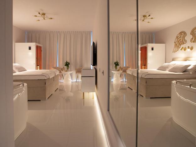 Apartament Gold Sauna&Jacuzzi Kolobrzeg Luaran gambar